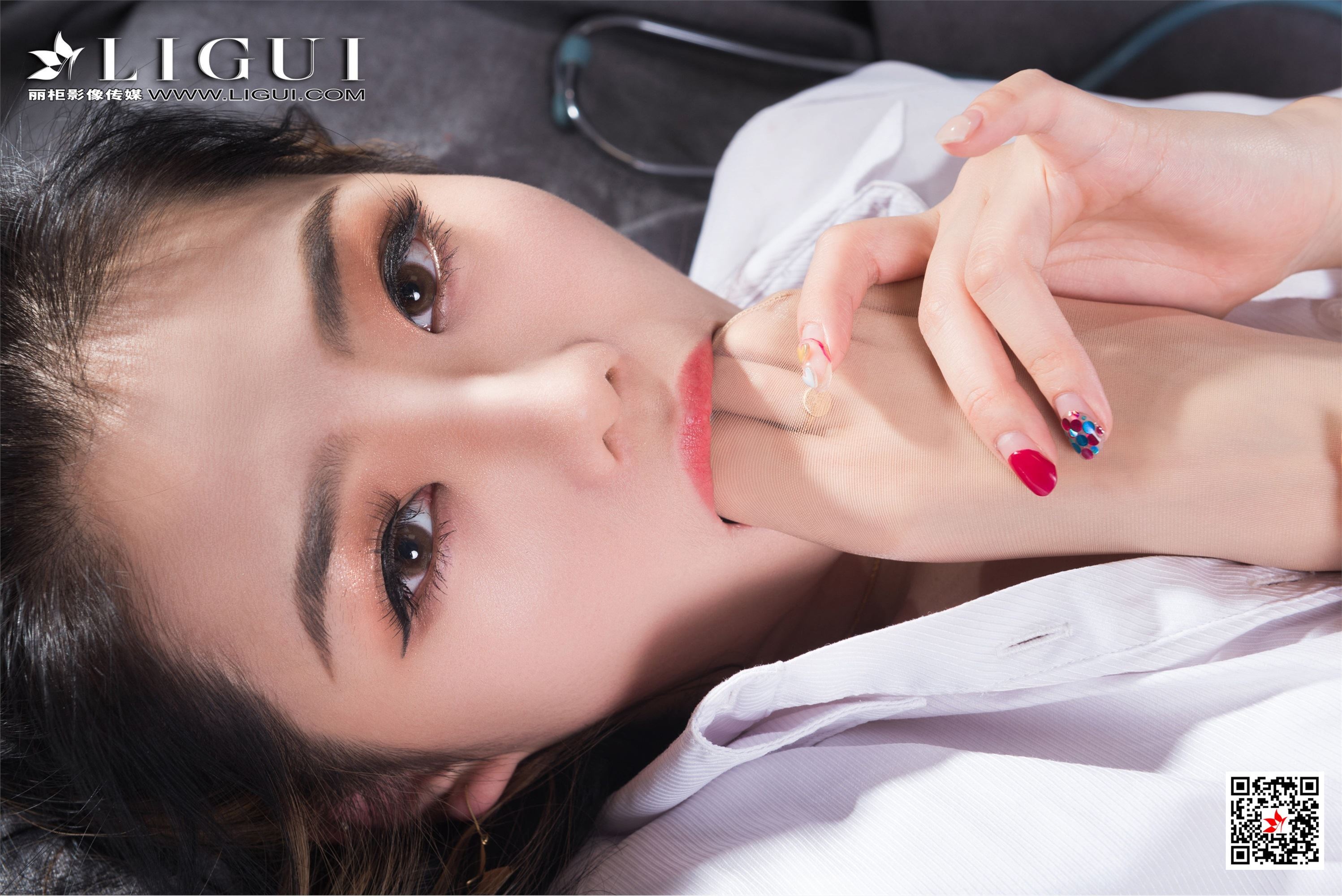 Ligui丽柜 2021.01.08《双生花-疗欲情丝》小智贤&凉儿